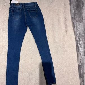 NWT Fashion Nova “I just might” booty shaping skinny jeans size 5.